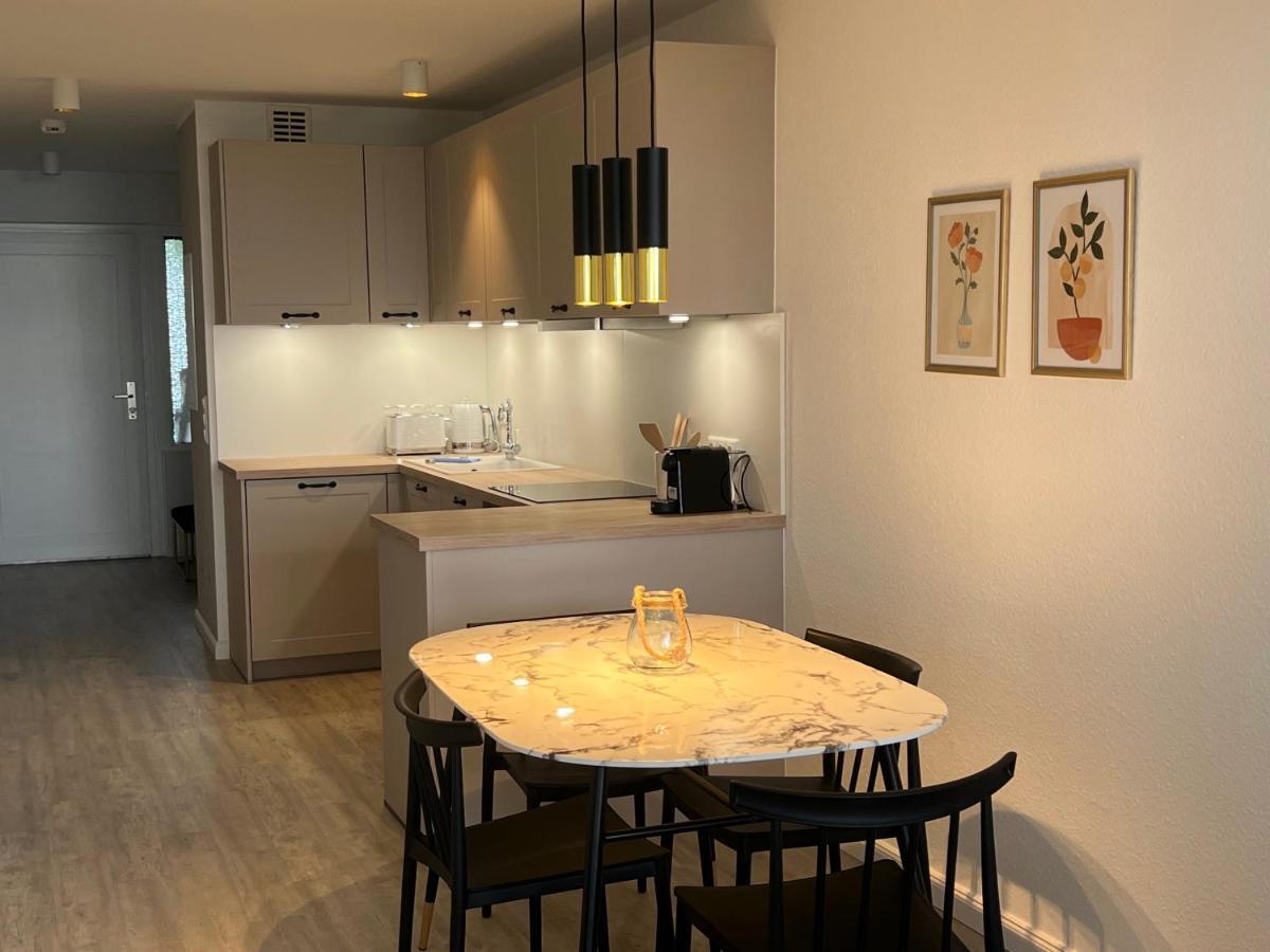 Moderne 3-Zi-Wohnung Mit Meerblick Direkt Am Strand Scharbeutz Ngoại thất bức ảnh